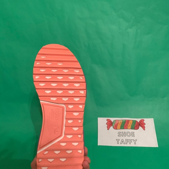 Human Race “Chalk Coral” from Holi Pack - Picture 2 of 3